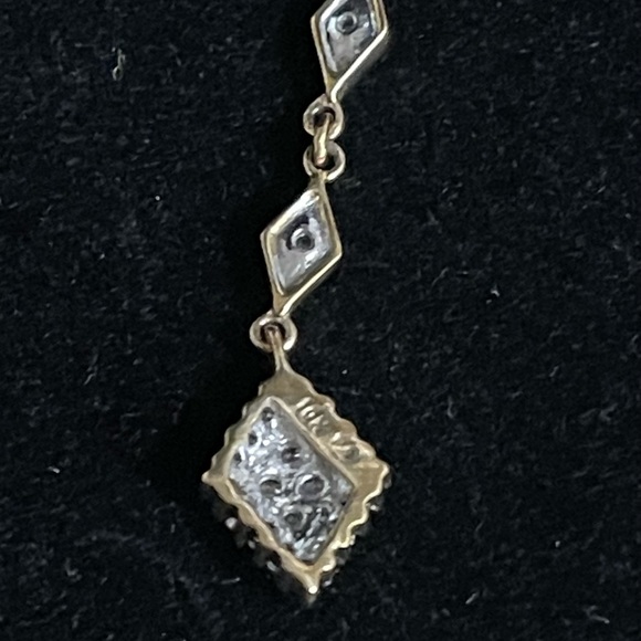 Beautiful Solid 10K YELLOW GOLD 1cttw LONG DIAMOND PENDANT NOT SCRAP. - Picture 11 of 11